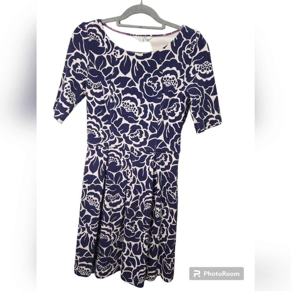 Boden Navy Floral Print Dress Size 8